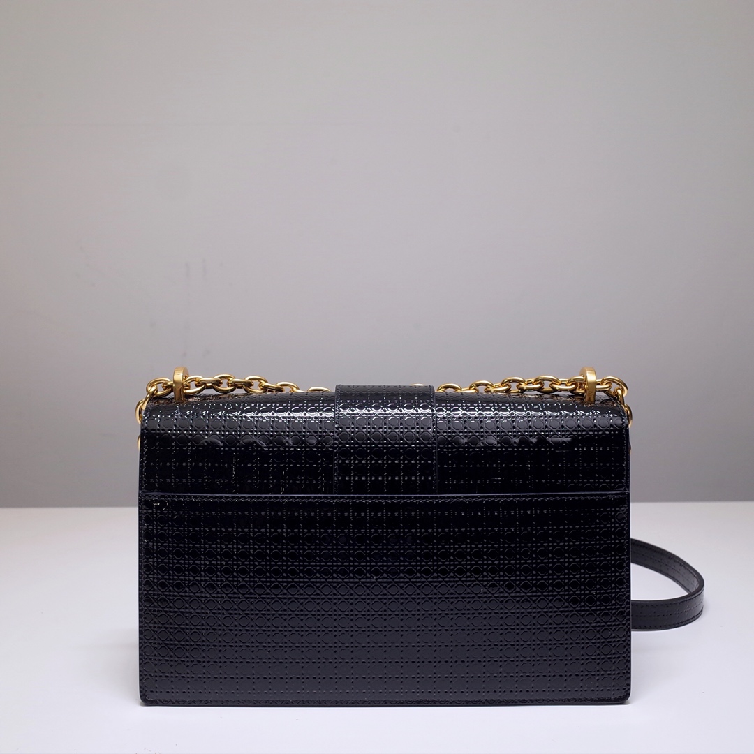 30 Montaigne Chain Bag Black Calfskin